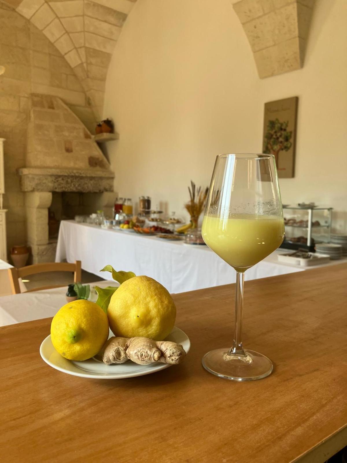Masseria Sucea Мартано Екстериор снимка