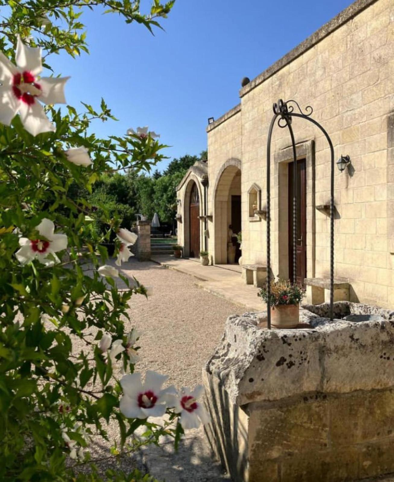 Masseria Sucea Мартано Екстериор снимка